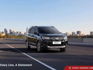 Suzuki XL7, SUV modern dan sporty dengan desain tangguh.