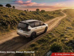 SUV Suzuki XL7, desain tangguh dan modern untuk petualangan keluarga.