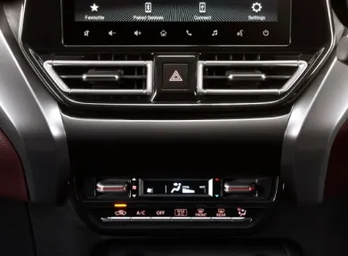 suzuki fronx interior-AC