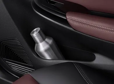 suzuki fronx interior-reardoortrimdesktopvers